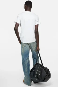 Satin label v-neck t-shirt