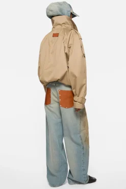 Short trench coat