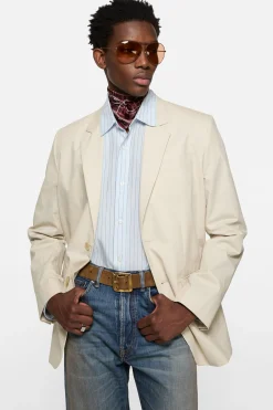 Single-breasted suit jacket