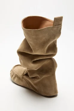 Slouch saddle boots