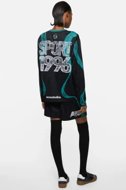 Sports jersey graphic t-shirt