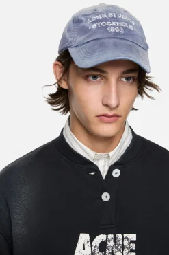 Sprayed logo cap