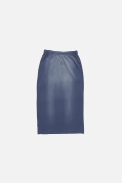 Sprayed logo skirt