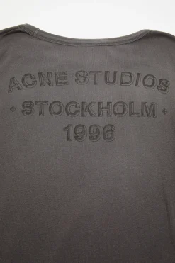 Sprayed logo t-shirt