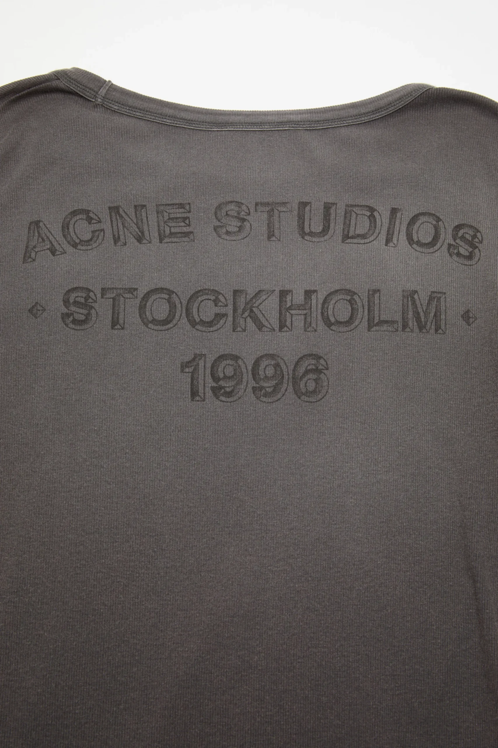 Sprayed logo t-shirt