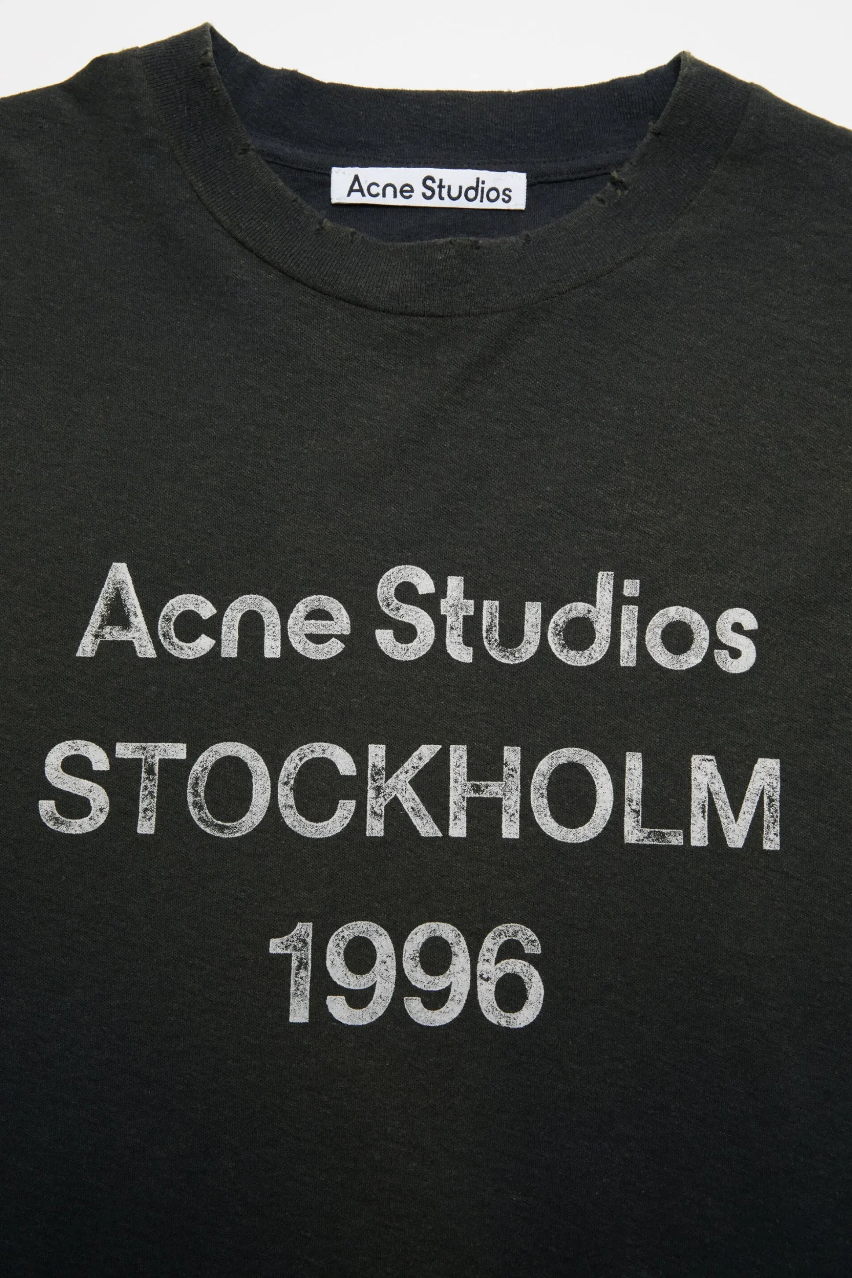 Sprayed 1996 logo t-shirt