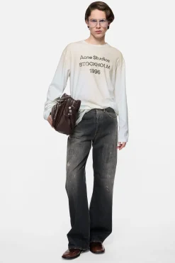 Sprayed 1996 logo t-shirt