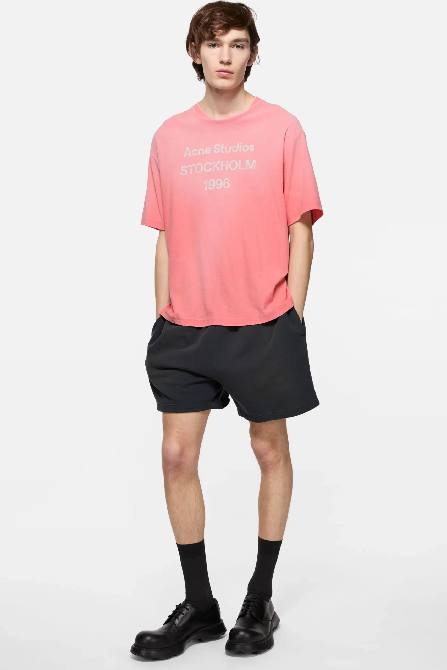 Sprayed logo t-shirt