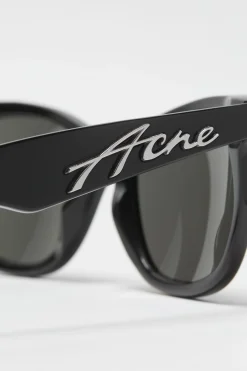Square-frame sunglasses
