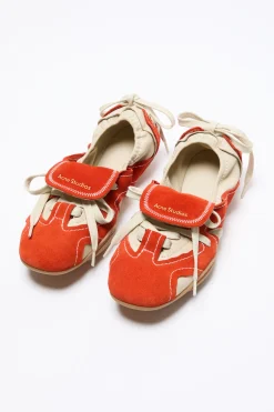 Suede lace-up shoes