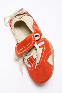 Suede lace-up shoes