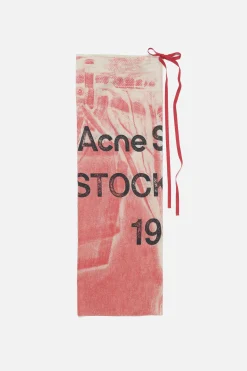 Thin printed scarf