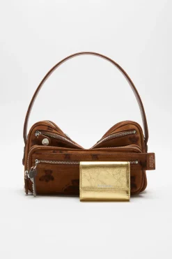 Trifold leather wallet