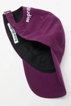 Twill logo cap