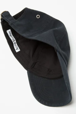 Waxed logo cap