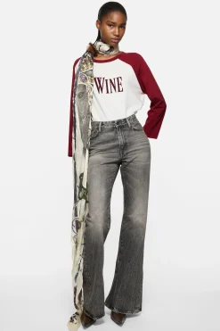 Wine graphic t-shirt