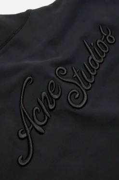 Zip-up sweatshirt